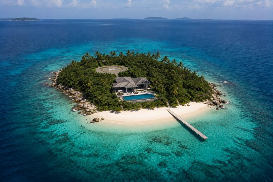 [DEMO LISTING] Private Island with Residence, Helipad and Private Beach